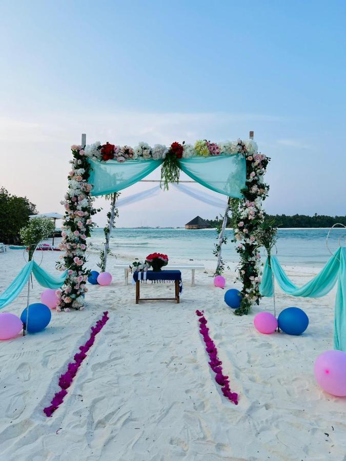 Crown Beach Villas -Private Beach Дифуши Екстериор снимка